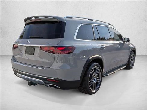 New 2026 Mercedes-Benz GLS 450 4MATIC image 2