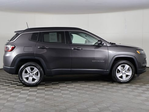 Used 2022 Jeep Compass Latitude w/ Convenience Group image 15
