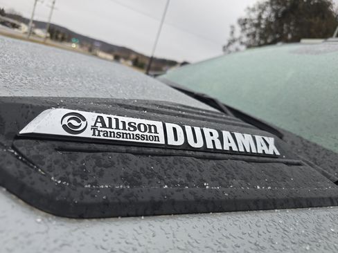 Used 2024 Chevrolet Silverado 3500 W/T image 11