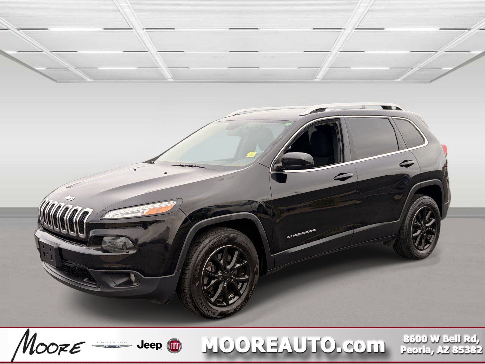 Used 2017 Jeep Cherokee Latitude w/ Comfort/Convenience Group AWD/4WD image 1
