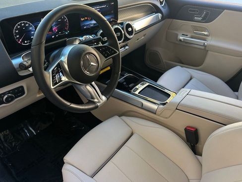Certified 2026 Mercedes-Benz GLB 250 image 9