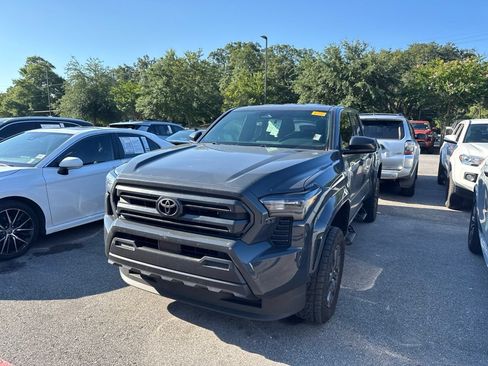 Used 2024 Toyota Tacoma SR AWD/4WD image 1