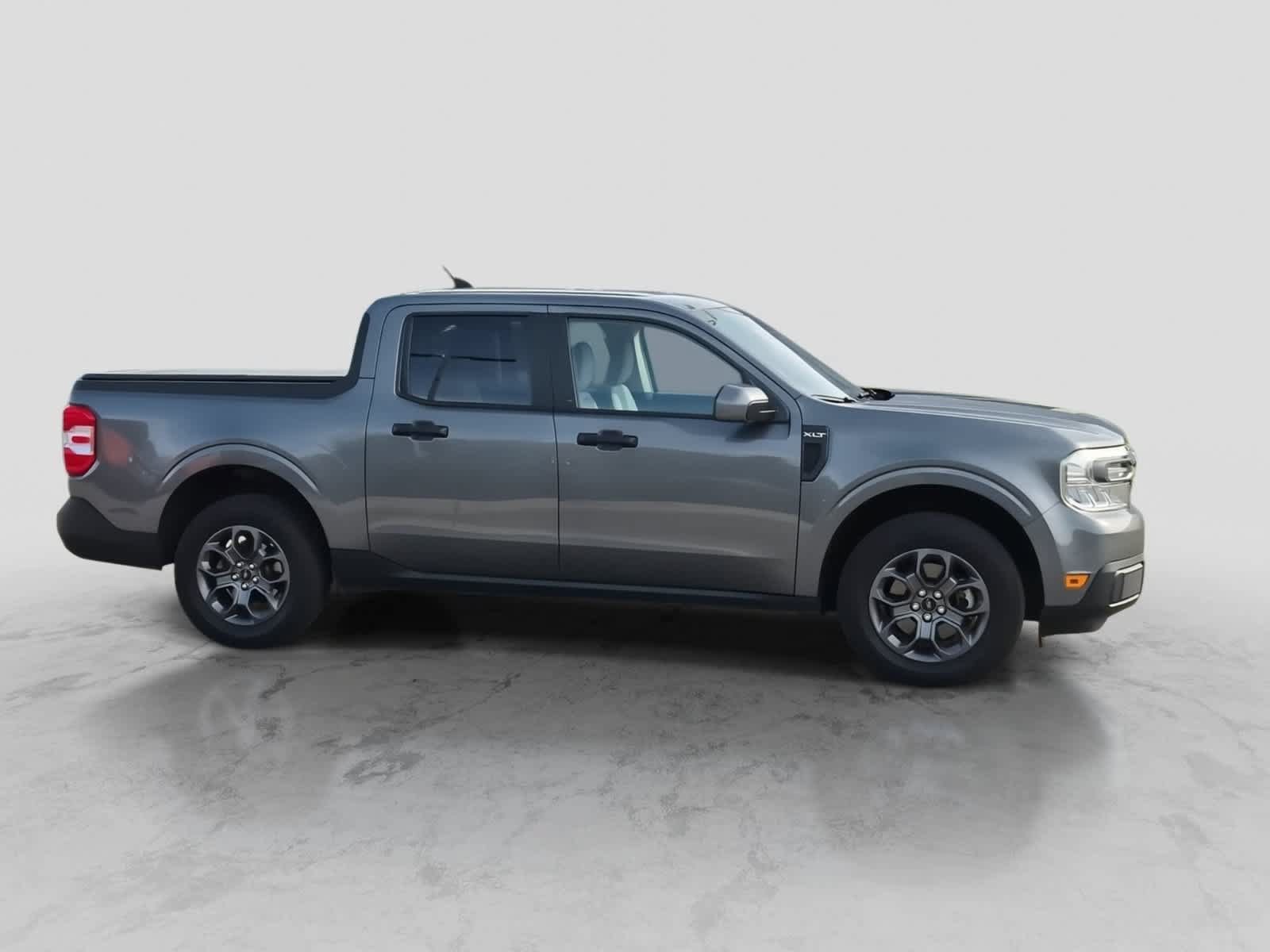 Used 2023 Ford Maverick XLT w/ Equipment Group 300A Standard AWD/4WD image 9