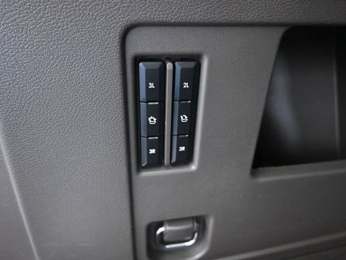 Used 2024 Lincoln Navigator L Reserve AWD/4WD image 35