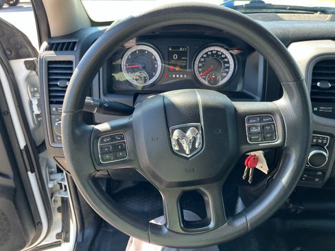 Used 2022 RAM 1500 Tradesman w/ Chrome Appearance Group AWD/4WD image 13