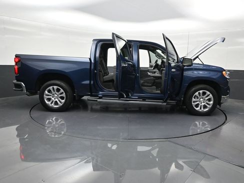 Used 2023 Chevrolet Silverado 1500 LTZ RWD image 32