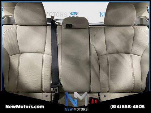 Used 2022 Subaru Impreza Premium image 13