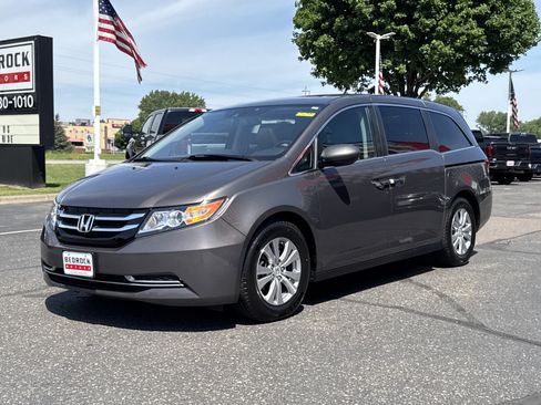 Used 2016 Honda Odyssey EX-L image 3