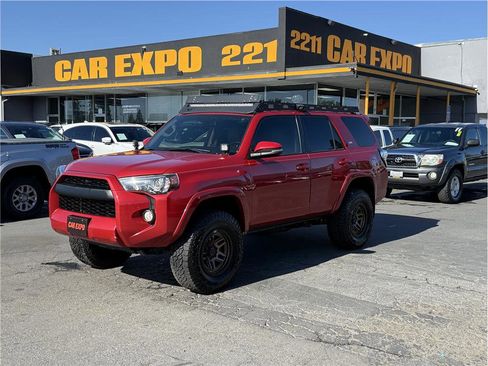 Used 2019 Toyota 4Runner SR5 Premium AWD/4WD image 1