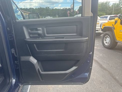 Used 2015 RAM 1500 Express AWD/4WD image 21