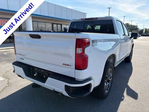 Used 2023 Chevrolet Silverado 1500 RST w/ Convenience Package II AWD/4WD image 3