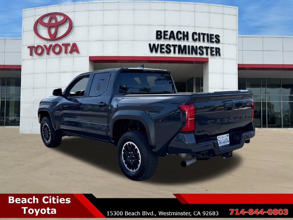 Used 2025 Toyota Tacoma TRD Off-Road AWD/4WD image 8