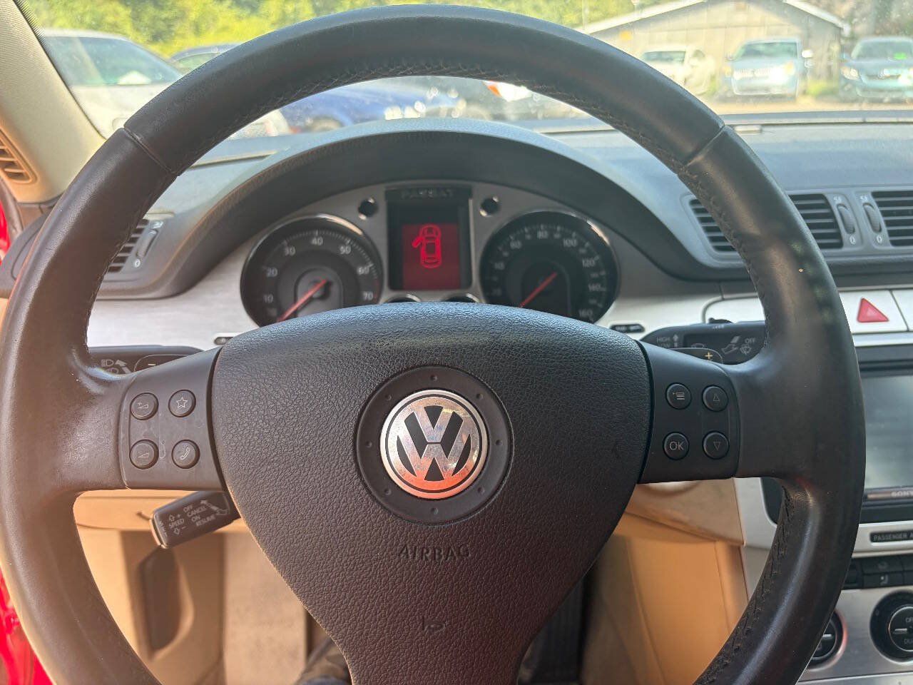 Used 2008 Volkswagen Passat VR6 FWD image 15