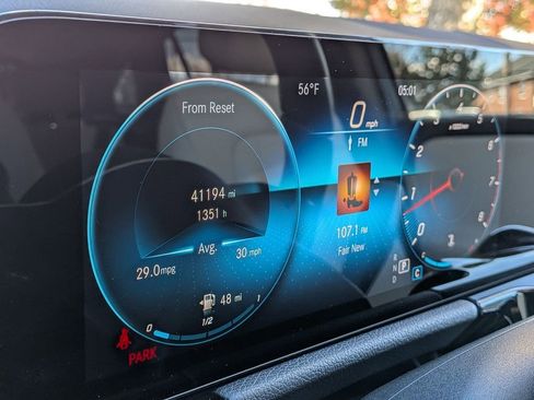 Used 2022 Mercedes-Benz GLA 250 4MATIC image 15