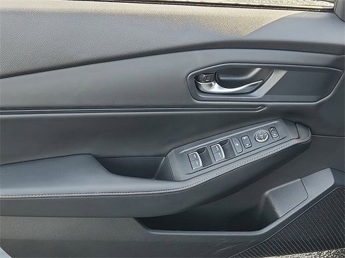 Used 2023 Honda Accord Sport image 12