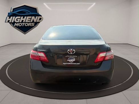 Used 2009 Toyota Camry LE FWD image 5