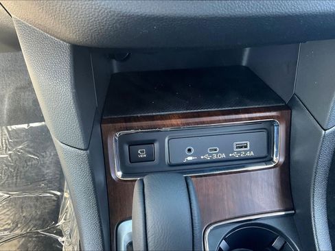 New 2025 Subaru Ascent Touring image 20
