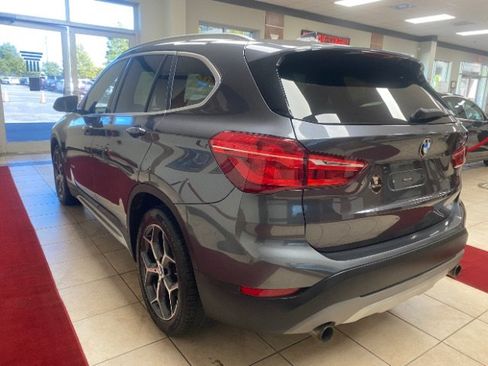 Used 2017 BMW X1 xDrive28i AWD/4WD image 3