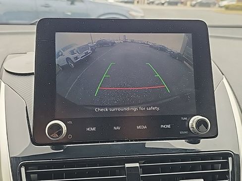 Used 2022 Mitsubishi Eclipse Cross SE image 9