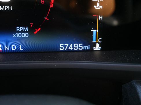 Used 2023 Chevrolet Colorado Trail Boss w/ Technology Package image 36