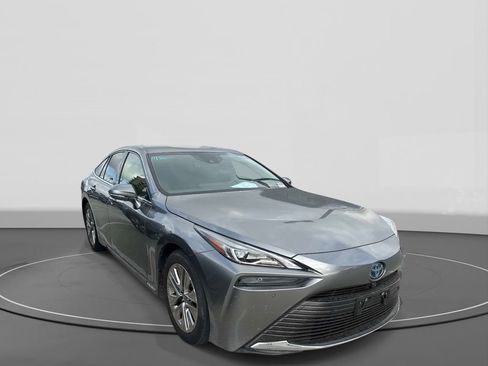 Used 2022 Toyota Mirai w/ Advanced Technology Package RWD image 4