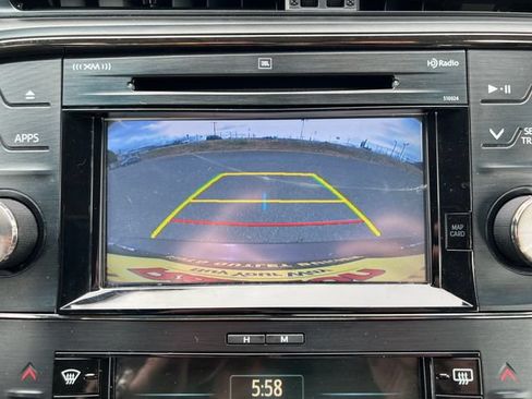 Used 2015 Toyota Avalon Limited w/ Technology Package FWD image 24