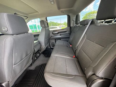 Used 2023 Chevrolet Silverado 1500 LT AWD/4WD image 20