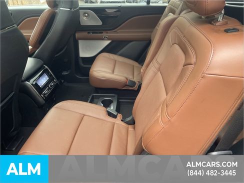 Used 2023 Lincoln Aviator Grand Touring w/ Equipment Group 301A image 12