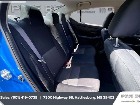Used 2024 Nissan Sentra SV FWD image 20