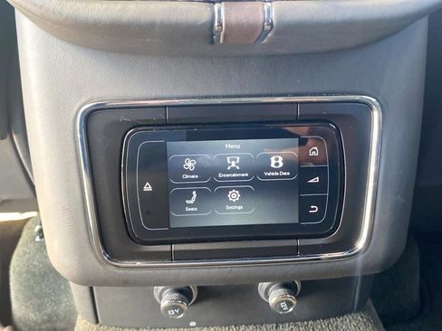 Used 2020 Bentley Bentayga Speed AWD/4WD image 11