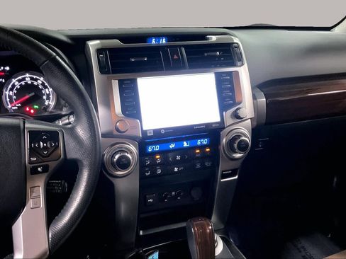 Used 2022 Toyota 4Runner Limited AWD/4WD image 7