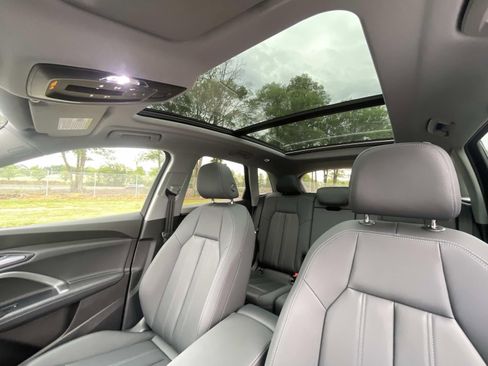 Used 2025 Audi Q5 Premium w/ Convenience Package AWD/4WD image 19