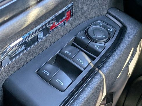 Used 2023 GMC Sierra 1500 AT4 w/ Technology Package image 23