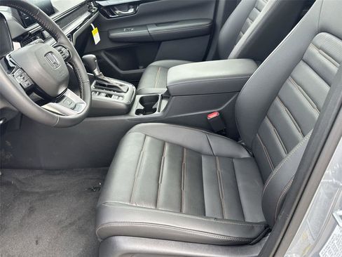 Used 2026 Honda CR-V Sport Touring image 11