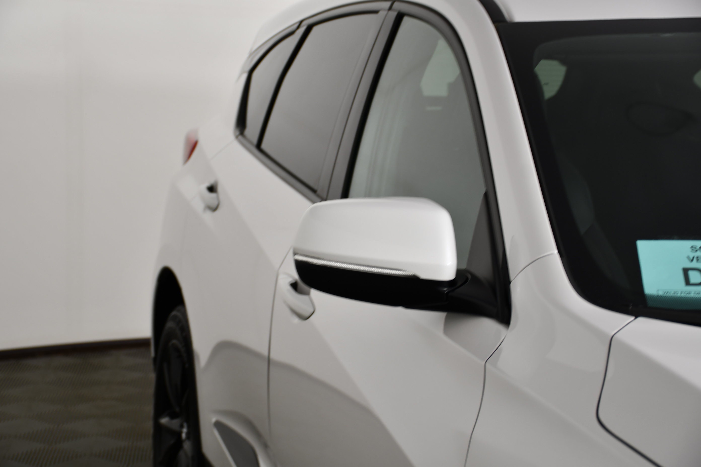 Used 2025 Acura RDX SH-AWD image 14