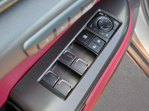 Used 2024 Lexus NX 350 AWD image 9