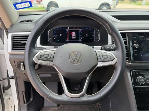 Used 2021 Volkswagen Atlas SEL Premium AWD/4WD image 18