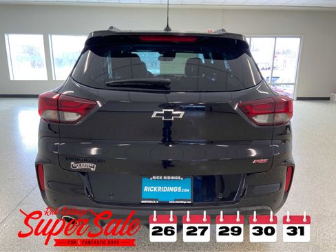 Used 2022 Chevrolet TrailBlazer RS w/ Convenience Package image 8