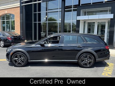 Used 2023 Mercedes-Benz E 450 4MATIC All-Terrain Wagon image 4