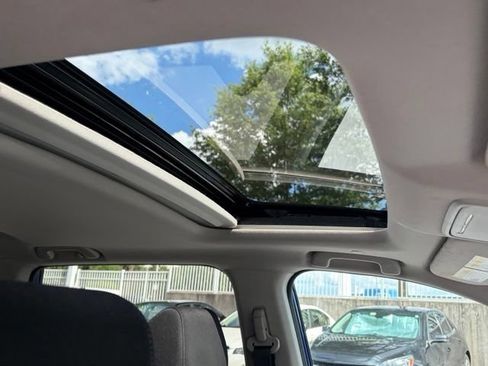 Used 2023 Honda CR-V EX image 30