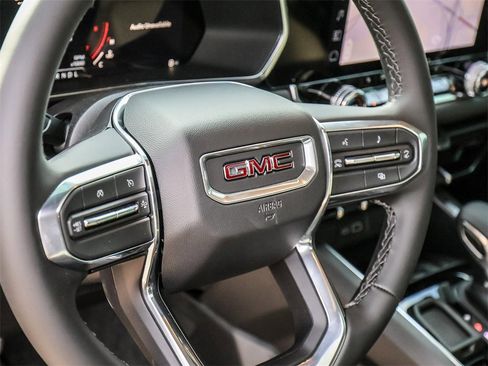 New 2026 GMC Canyon Elevation w/ Convenience Package image 27