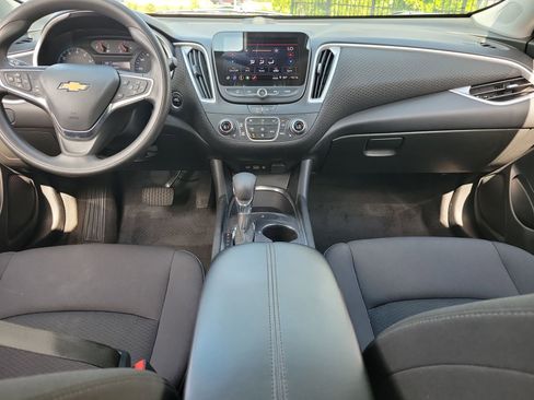 Used 2023 Chevrolet Malibu LT FWD image 16