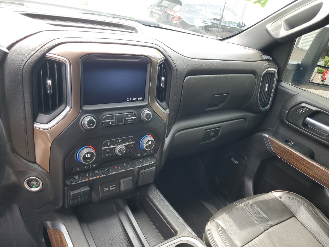 Used 2023 Chevrolet Silverado 2500 High Country w/ Z71 Off-Road Package AWD/4WD image 28