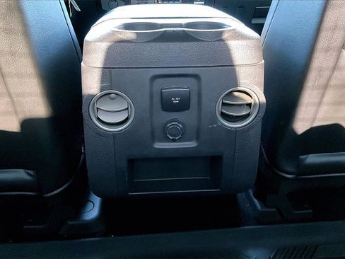 Used 2012 Ford F250 Lariat w/ Lariat Ultimate Pkg image 34