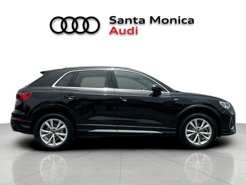 Used 2023 Audi Q3 2.0T Premium w/ Convenience Package AWD/4WD image 8