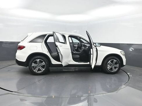 Used 2022 Mercedes-Benz GLC 300 image 37