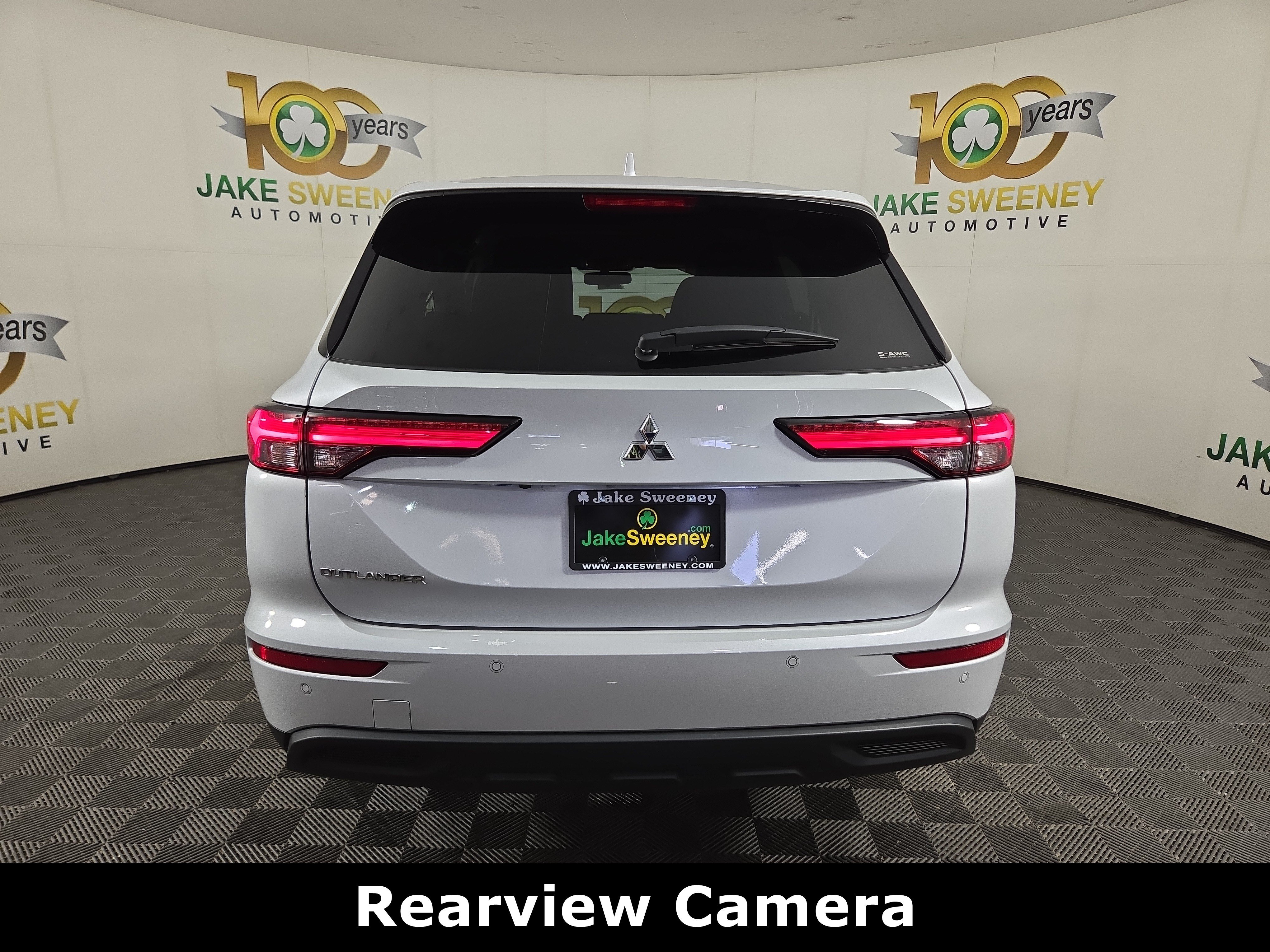 Used 2024 Mitsubishi Outlander ES AWD/4WD image 9