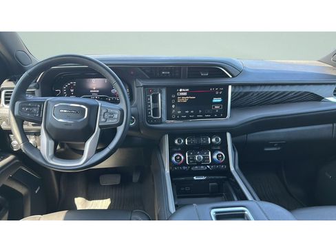 Used 2023 GMC Yukon XL Denali w/ Max Trailering Package AWD/4WD image 9