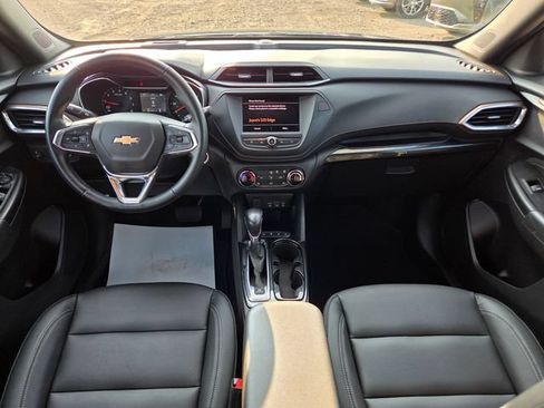 Used 2022 Chevrolet TrailBlazer ACTIV w/ Driver Confidence Package AWD/4WD image 16