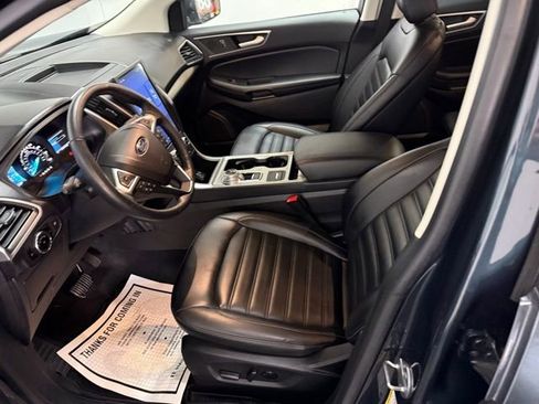 Used 2023 Ford Edge SEL image 18